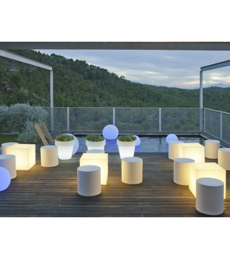 NEW GARDEN lampa ogrodowa CUBY 32 SOLAR & BATTERY biała